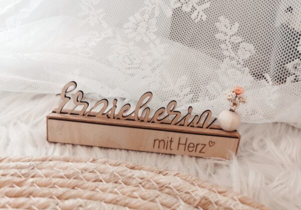 Holzaufsteller mit Wunschaufschrift – Bild 4